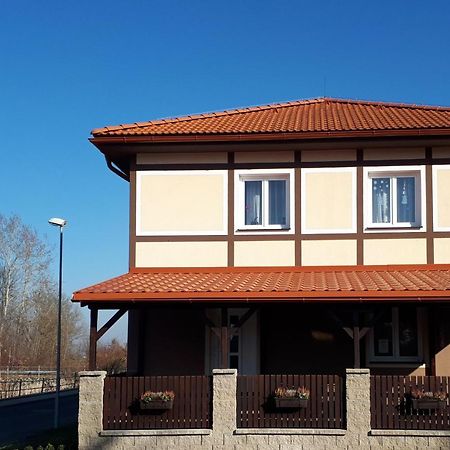Pension Krasno Cheb Buitenkant foto